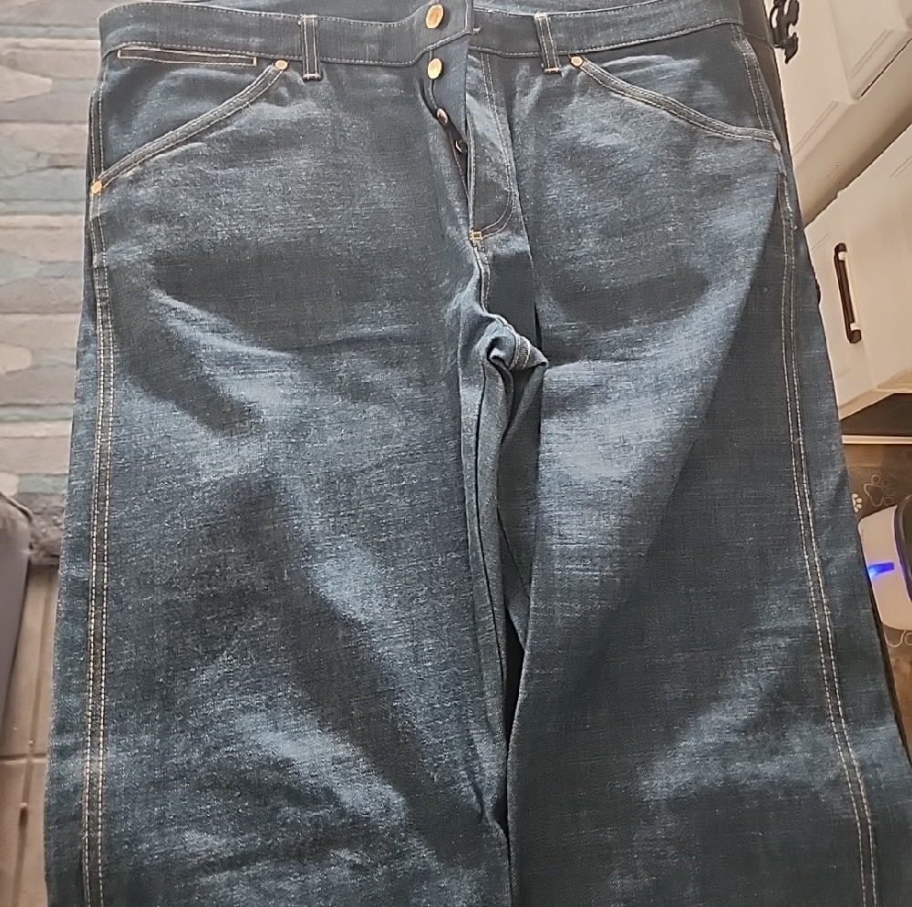 Louis Vuitton Men’s Dark Blue Denim Jeans with Yellow Stitching (Euros Size 50) - Picture 3 of 5